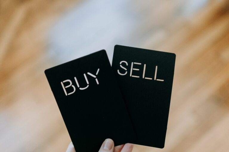 Deciding whether to buy or sell in the current market